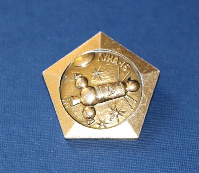 Лот: 3118695. Фото: 1. Значок космос. луна-16. (№2286м... Памятные медали
