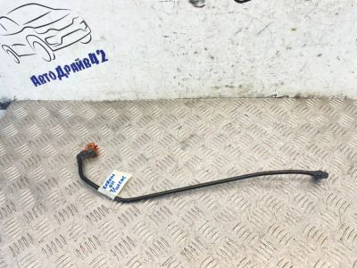 Лот: 25628557. Фото: 1. трубка топливная toyota corolla... Топливная система