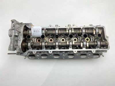 Лот: 25379915. Фото: 1. Головка блока цилиндров Toyota... Двигатель и элементы двигателя