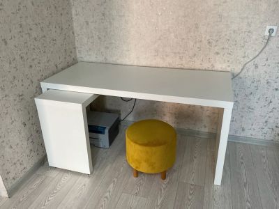 Лот: 19555043. Фото: 1. Стол икеа IKEA мальм белый. Столы, стулья, обеденные группы