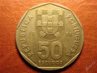 Лот: 2127539. Фото: 1. 50 эскудо 1988 Португалия, восьмигранная... Европа