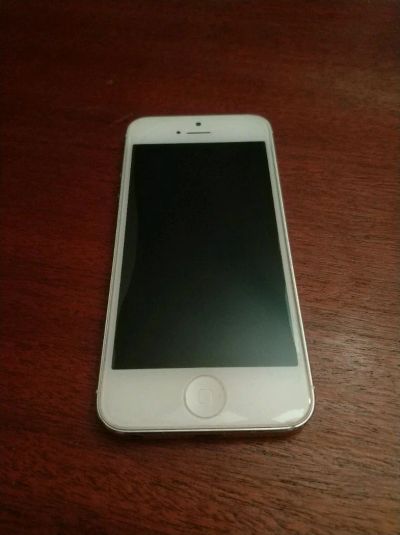 Лот: 10463656. Фото: 1. IPhone 5. Смартфоны