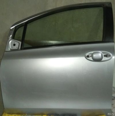 Лот: 13670775. Фото: 1. Дверь Toyota Vitz SCP90. Кузов