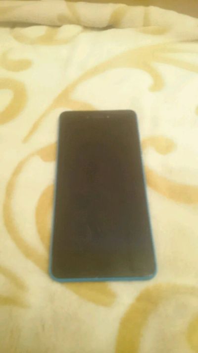 Лот: 12533426. Фото: 1. Highscreen Razar Pro. Смартфоны