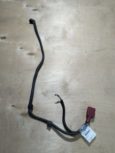 Лот: 21403135. Фото: 1. клемма плюс Honda CR-V RD1. Двигатель и элементы двигателя