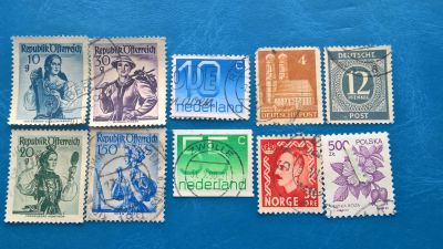 Лот: 15249520. Фото: 1. С Новым годом. Марки одним лотом-цена... Марки