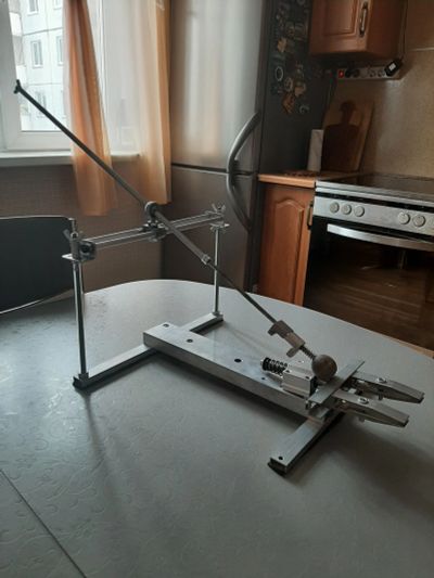 Лот: 20227505. Фото: 1. станок для заточки ножей. Другое (охота)