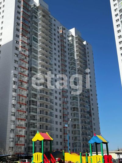 Лот: 24982678. Фото: 1. Продам 2-комн. кв. 53 кв.м. Красноярск... Квартиры, студии