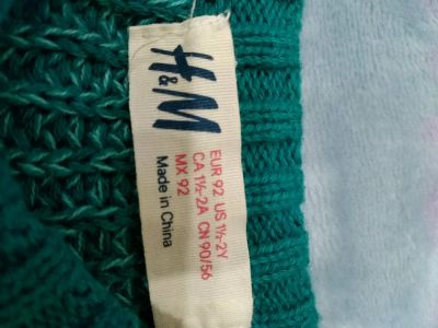 Лот: 11683420. Фото: 1. Свитер H&M. Свитера, худи, толстовки