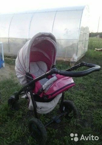 Лот: 10296903. Фото: 1. Прогулочная детская коляска Tutis... Коляски