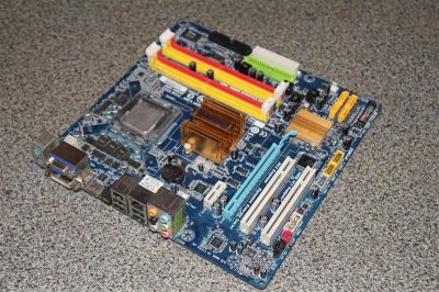 Лот: 2255901. Фото: 1. Gigabyte GA-EG41MF-S2H + DualCore... Материнские платы