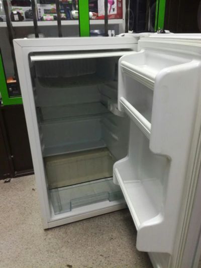 Лот: 8729738. Фото: 1. холодильник Daewoo Electronics... Холодильники, морозильные камеры
