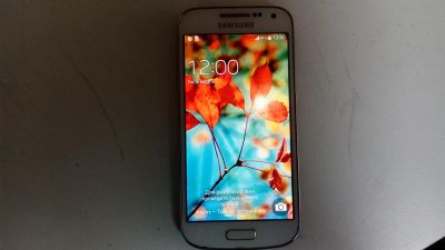 Лот: 11129840. Фото: 1. Samsung Galaxy s4 mini (i9190). Смартфоны