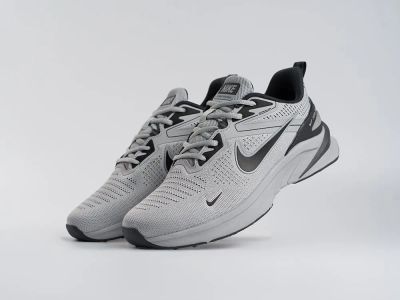 Лот: 25124555. Фото: 1. Кроссовки Nike. Кеды, кроссовки, слипоны