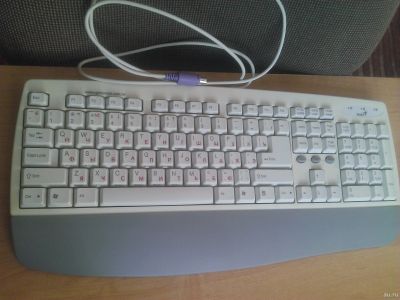 Лот: 13160231. Фото: 1. Клавиатура Genius K627. Клавиатуры и мыши