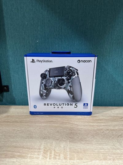 Лот: 25403262. Фото: 1. Геймпад Nacon Arctic Camo PS5... Аксессуары для игровых приставок, консолей, геймпады