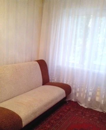 Лот: 8238110. Фото: 1. Сдам гостинку на Курчатова. Квартиры, студии