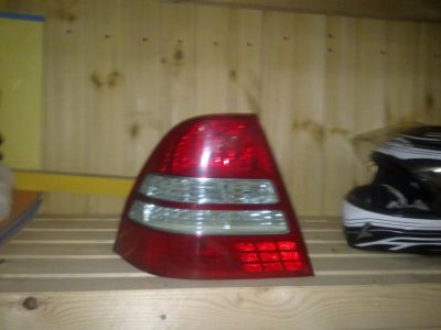 Лот: 4246365. Фото: 1. Задний левый фонарь Toyota corolla... Оптика и освещение