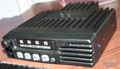 Лот: 9922367. Фото: 1. Автомобильная рация Icom IC-F111S... Рации, радиостанции
