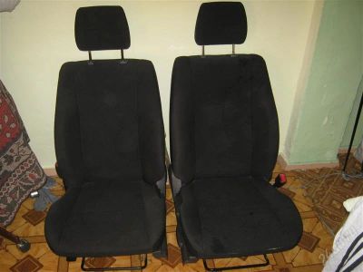 Лот: 2420237. Фото: 1. Сиденья Suzuki Swift. Салон