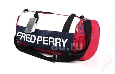 Лот: 19201467. Фото: 1. Спортивная сумка Fred Perry красная. Сумки