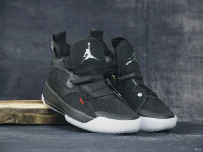 Лот: 13072700. Фото: 1. Кроссовки Nike Air Jordan 33 PF. Кеды, кроссовки, слипоны