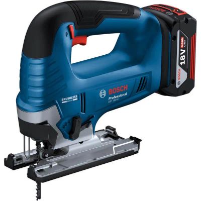 Лот: 21721477. Фото: 1. Лобзик аккумуляторный BOSCH GST... Электроинструмент