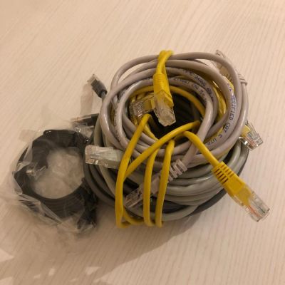 Лот: 11394330. Фото: 1. Куча патч кордов Cat 5. Другое (компьютеры, оргтехника, канцтовары)