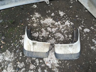 Лот: 10066031. Фото: 1. Брызговики Toyota Carina 2001год... Кузов