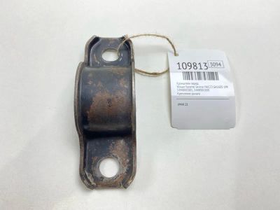 Лот: 25257085. Фото: 1. Кронштейн Nissan Vanette Serena... Двигатель и элементы двигателя