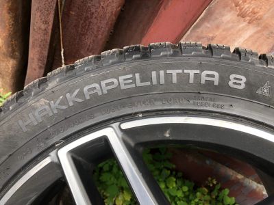 Лот: 14329230. Фото: 1. Комплект зимней разноширокой резины... Шины