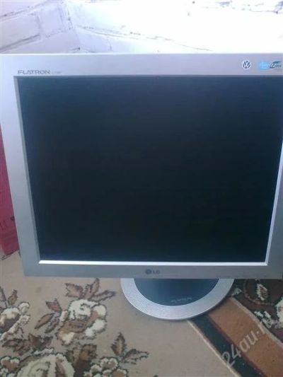 Лот: 2631099. Фото: 1. Монитор Flatron L1730P. ЖК-мониторы