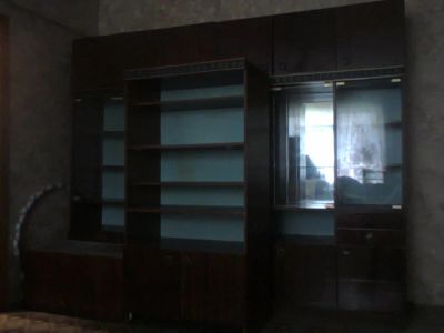 Лот: 4049081. Фото: 1. Стенка полированная, даром. Гостиные, стенки, горки