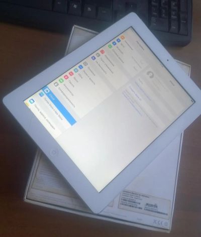 Лот: 11170151. Фото: 1. iPad 3 + Cellular A1430 16 GB... Планшеты