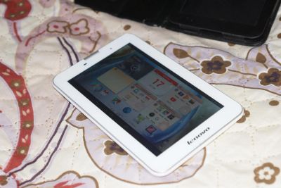 Лот: 9850620. Фото: 1. lenovo A3000H. Планшеты