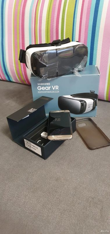 Лот: 14914984. Фото: 1. Samsung Galaxy S7 Edge 32Gb GOLD. Смартфоны
