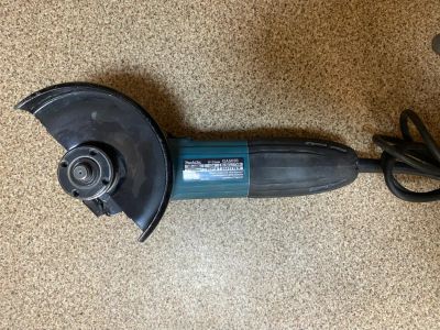 Лот: 20076429. Фото: 1. Болгарка makita GA5030. Электроинструмент