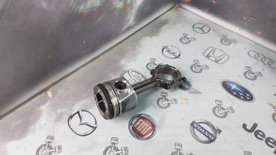 Лот: 23583873. Фото: 1. Шатун Nissan X-Trail YD22ETI 121005M300. Двигатель и элементы двигателя