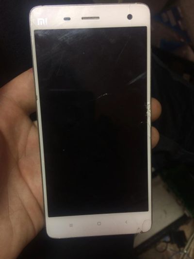 Лот: 11216545. Фото: 1. Xiaomi mi 4. Смартфоны