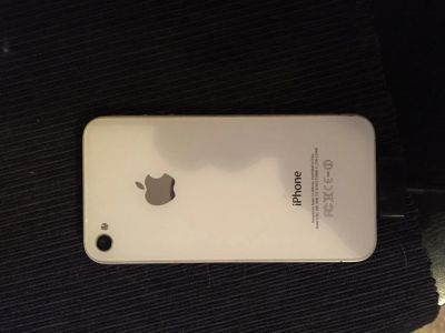 Лот: 4719097. Фото: 1. iPhone 4 8gb. Смартфоны