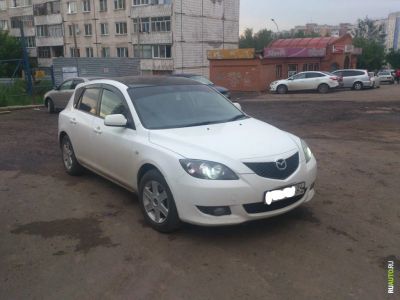 Лот: 3079742. Фото: 1. Mazda Axela, 2005 год 1.5 литра... Автомобили