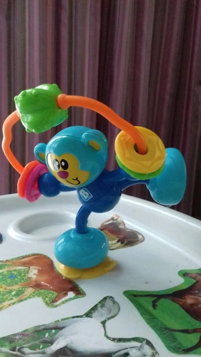 Лот: 8604016. Фото: 1. Игрушка на липучке на столик. Развивающие