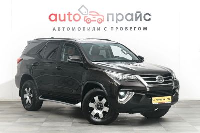 Лот: 19145175. Фото: 1. Toyota Fortuner, II 2.8d AT (177... Автомобили
