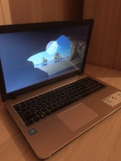 Лот: 12647192. Фото: 1. Отличный ноутбук Asus R540YA для... Ноутбуки