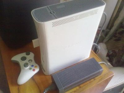 Лот: 1083813. Фото: 1. XBOX 360 Arcade. Игровые приставки, консоли