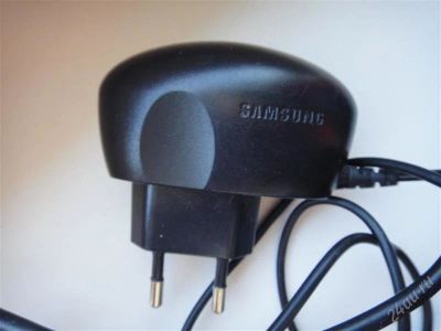 Лот: 1220753. Фото: 1. Зарядное устройство SAMSUNG (самсунг... Зарядные устройства, блоки питания, адаптеры сетевые для смартфонов