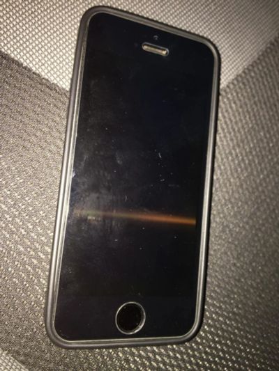 Лот: 10917490. Фото: 1. iPhone 5s 16. Смартфоны