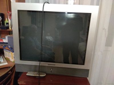 Лот: 10447584. Фото: 1. Телевизор Schneider ЭЛТ 72 см... Телевизоры