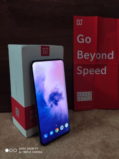 Лот: 15897432. Фото: 1. Oneplus 7 Pro 6/128. Смартфоны