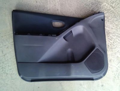 Лот: 7313632. Фото: 1. Toyota Vitz SCP90 2008 г обшива... Салон